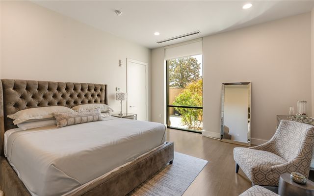 5656 N Central Expressway 103, Dallas, TX 75206