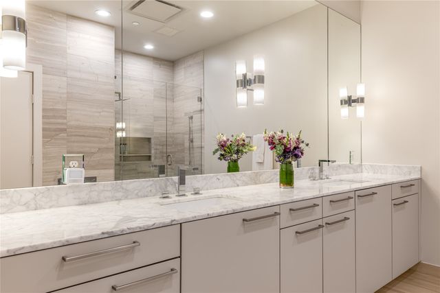 5656 N Central Expressway 103, Dallas, TX 75206