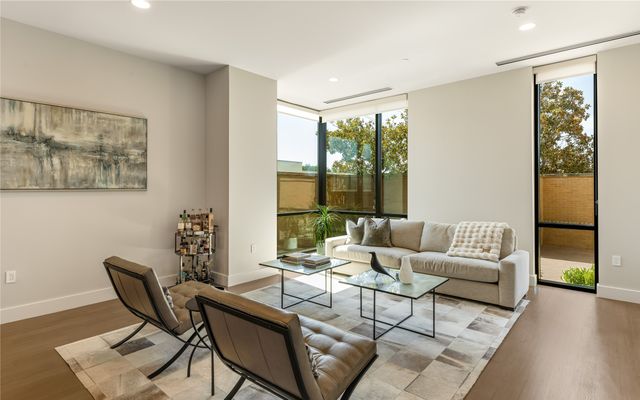 5656 N Central Expressway 103, Dallas, TX 75206