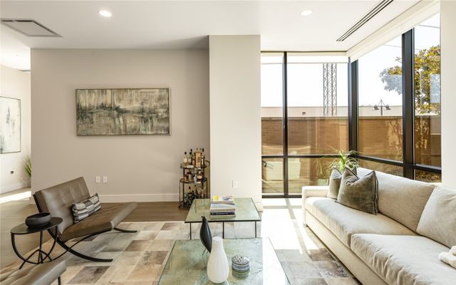 5656 N Central Expressway 103, Dallas, TX 75206