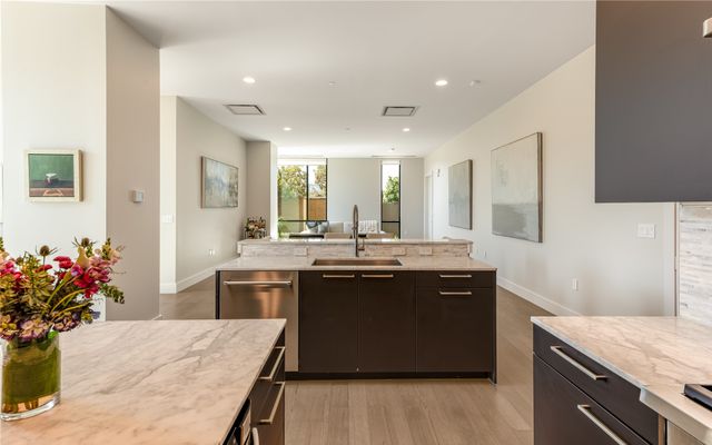 5656 N Central Expressway 103, Dallas, TX 75206