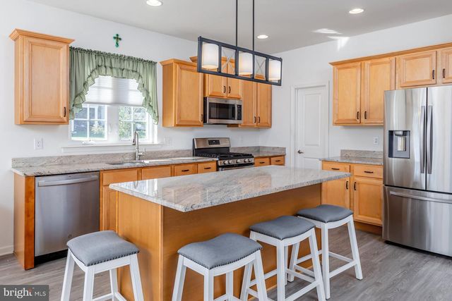 3543 CASTLETON DR, Williamstown, NJ 08094