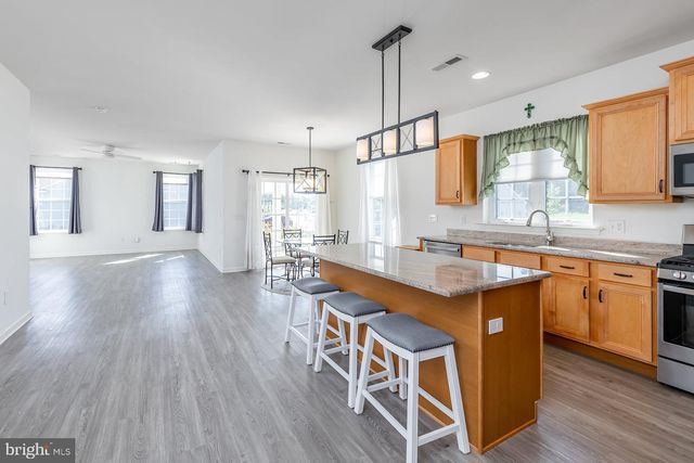 3543 CASTLETON DR, Williamstown, NJ 08094