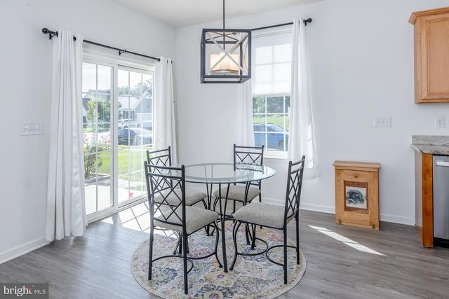 3543 CASTLETON DR, Williamstown, NJ 08094