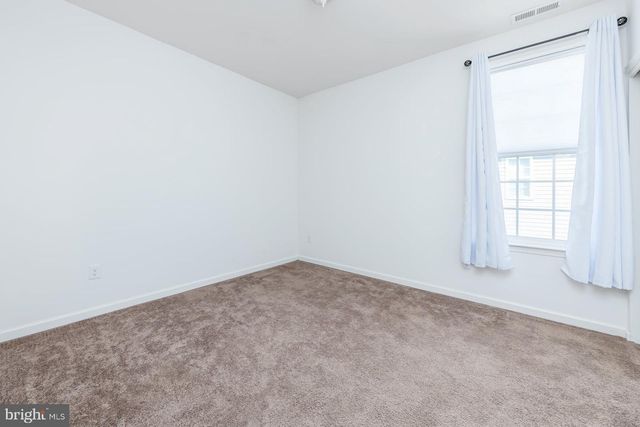 3543 CASTLETON DR, Williamstown, NJ 08094