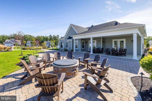 3543 CASTLETON DR, Williamstown, NJ 08094
