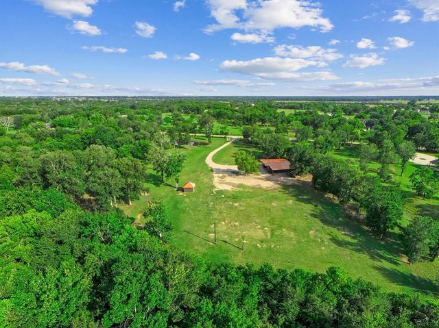 33622 Pecan Hill Drive, Brookshire, TX 77423