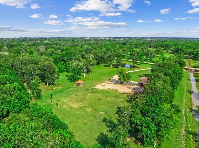 33622 Pecan Hill Drive, Brookshire, TX 77423