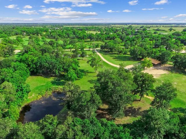 33622 Pecan Hill Drive, Brookshire, TX 77423