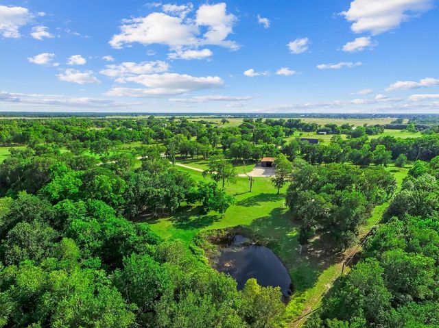 33622 Pecan Hill Drive, Brookshire, TX 77423