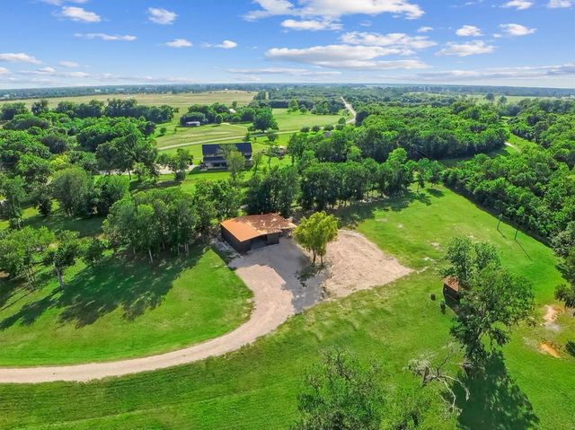 33622 Pecan Hill Drive, Brookshire, TX 77423