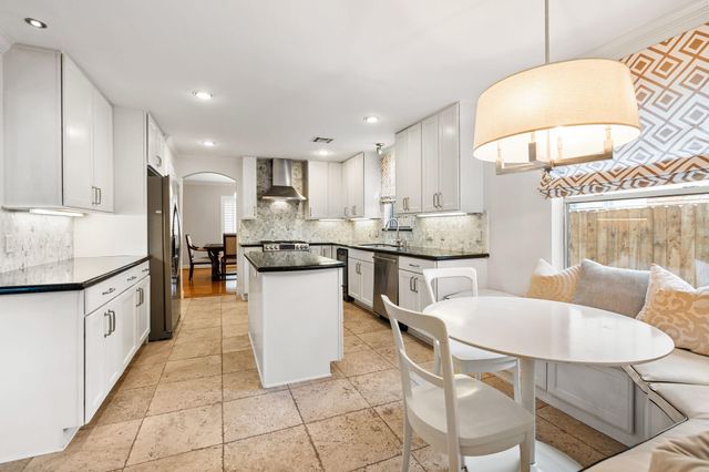 5350 Dumfries Drive, Houston, TX 77096