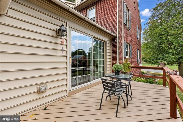 101 N VERNON ST, York, PA 17402