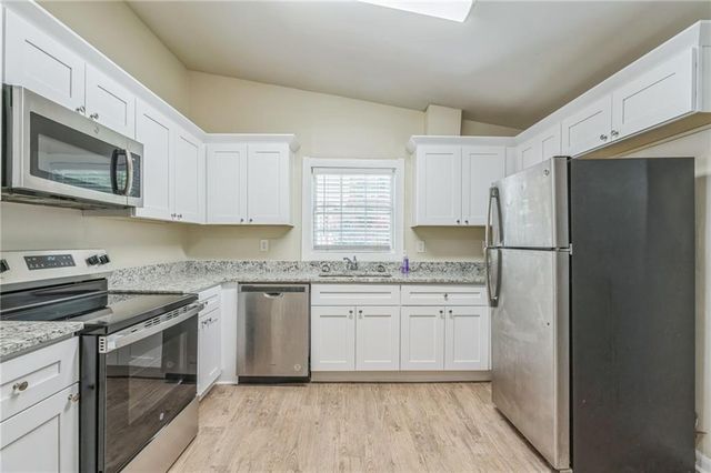 16 Bromack SE Drive, Atlanta, GA 30315