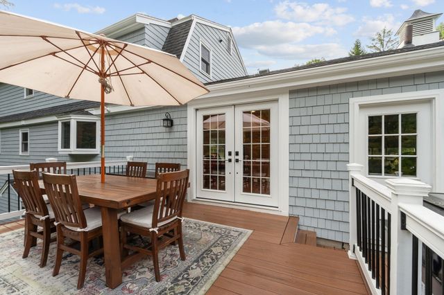 71 Bristers Hill Rd, Concord, MA 01742