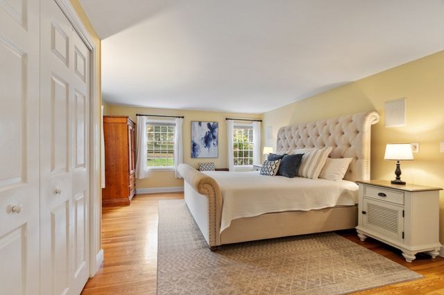 71 Bristers Hill Rd, Concord, MA 01742