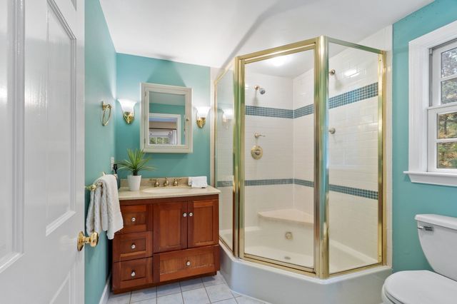 71 Bristers Hill Rd, Concord, MA 01742