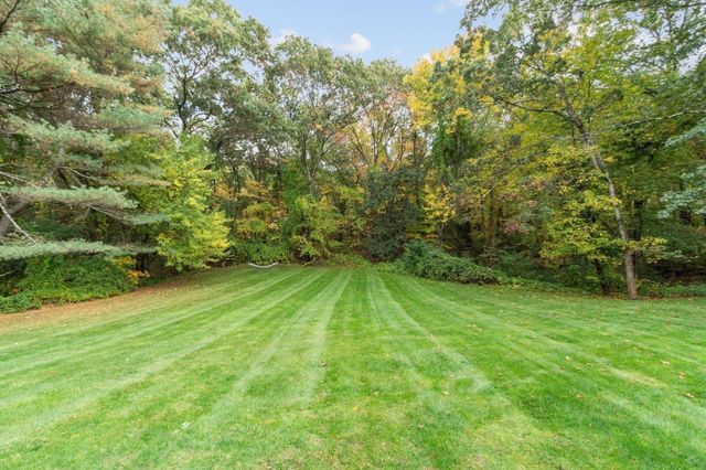 71 Bristers Hill Rd, Concord, MA 01742