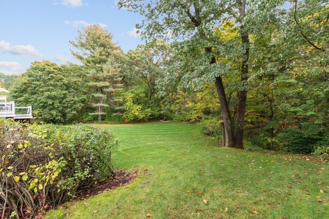 71 Bristers Hill Rd, Concord, MA 01742