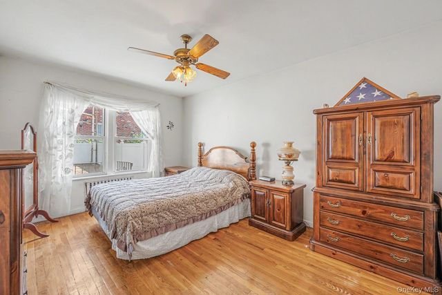 4703 30th Avenue, Astoria, NY 11103