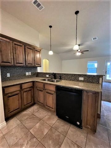 916 Ringwood Street, Norman, OK 73069