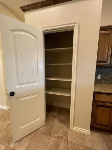 916 Ringwood Street, Norman, OK 73069