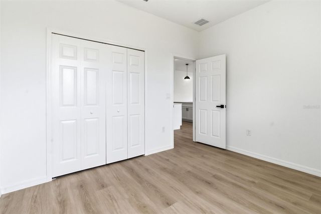 340 W GRAHAM PARK DR, Haines City, FL 33844