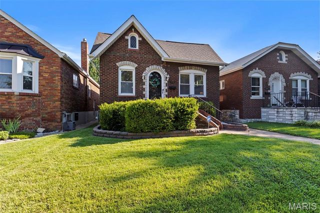 5511 Nottingham Avenue, St Louis, MO 63109