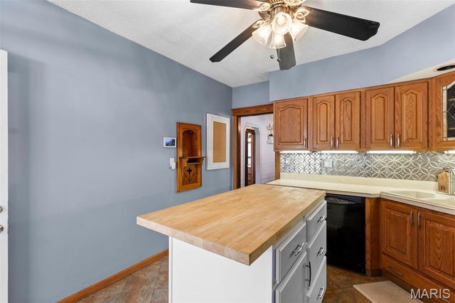 5511 Nottingham Avenue, St Louis, MO 63109