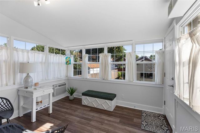 5511 Nottingham Avenue, St Louis, MO 63109