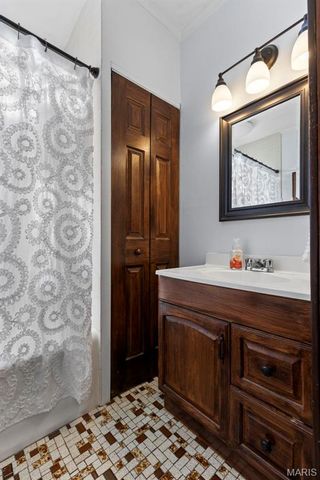 5511 Nottingham Avenue, St Louis, MO 63109