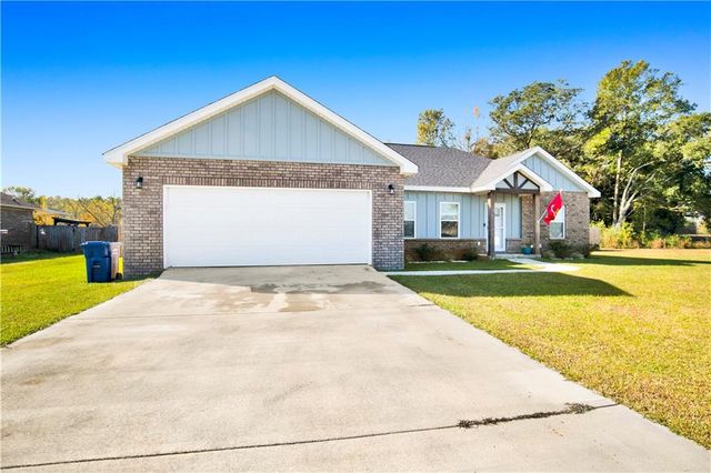 10015 Bridgewater S Drive, Theodore, AL 36582