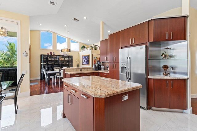 10369 Silver Lake Drive, Boca Raton, FL 33428