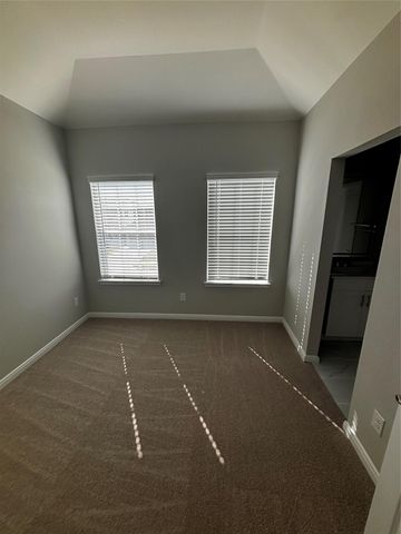 14514 Campbell Cove Lane, Texas City, TX 77568