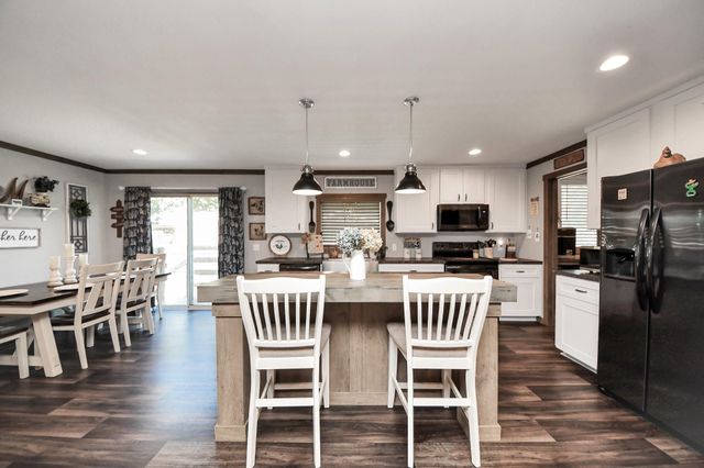131 Kiowa Court, Rosharon, TX 77583