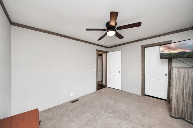 131 Kiowa Court, Rosharon, TX 77583