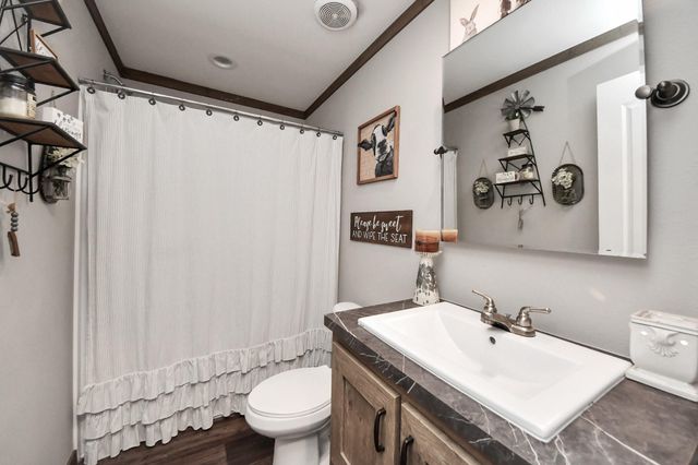 131 Kiowa Court, Rosharon, TX 77583