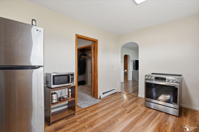 2870 Carleton Rockwood Road, Carleton, MI 48117