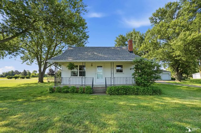 2870 Carleton Rockwood Road, Carleton, MI 48117
