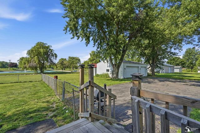 2870 Carleton Rockwood Road, Carleton, MI 48117