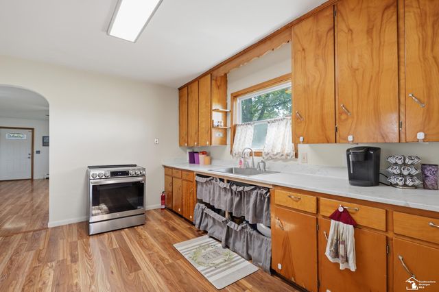 2870 Carleton Rockwood Road, Carleton, MI 48117