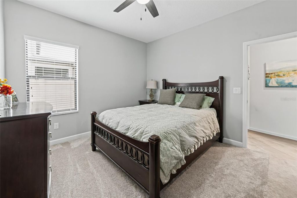 Image 17 of property listing at 9912 SMARTY JONES DRIVE, Ruskin, FL 33573