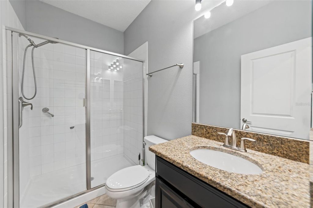 Image 18 of property listing at 9912 SMARTY JONES DRIVE, Ruskin, FL 33573