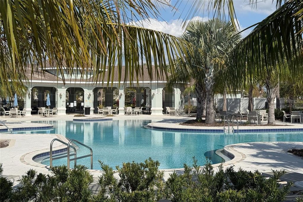 Image 39 of property listing at 9912 SMARTY JONES DRIVE, Ruskin, FL 33573