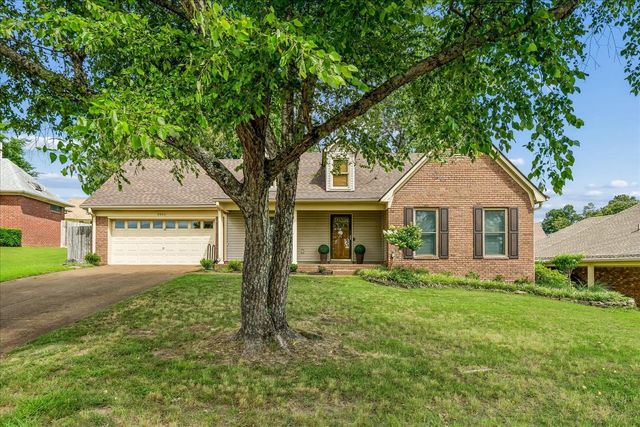 2309 HICKORY PATH DR, Cordova, TN 38016