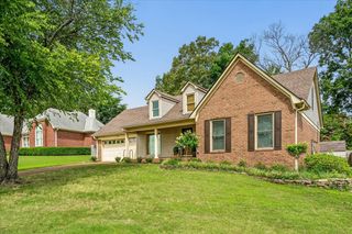 2309 HICKORY PATH DR, Cordova, TN 38016