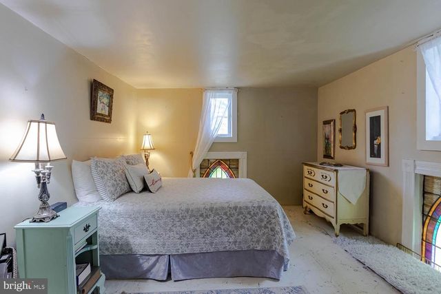 125 COLORADO RD, Munson, PA 16860