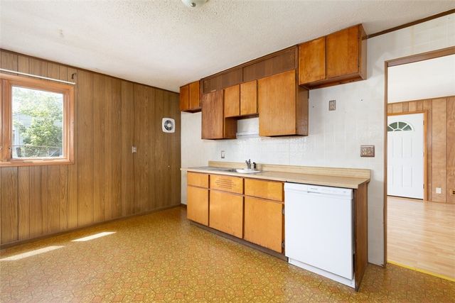 248 Millhurst Road 242, Lackawanna, NY 14218