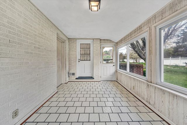 607 Lou Ann ST, Salem, VA 24153