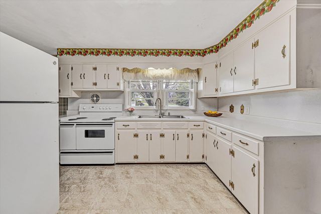 607 Lou Ann ST, Salem, VA 24153